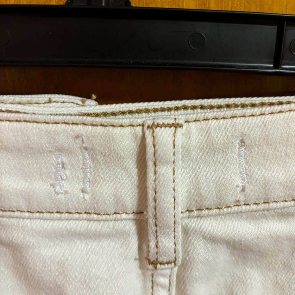 Hollister Ultra High Rise White Denim Skirt - Picture 11 of 11